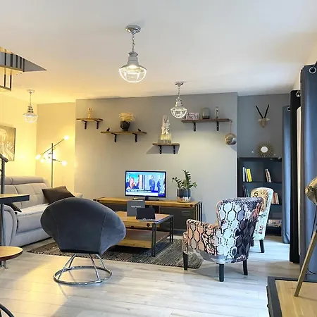 Le Saint-amand - Standing - 200m Vieux Marche Apartment